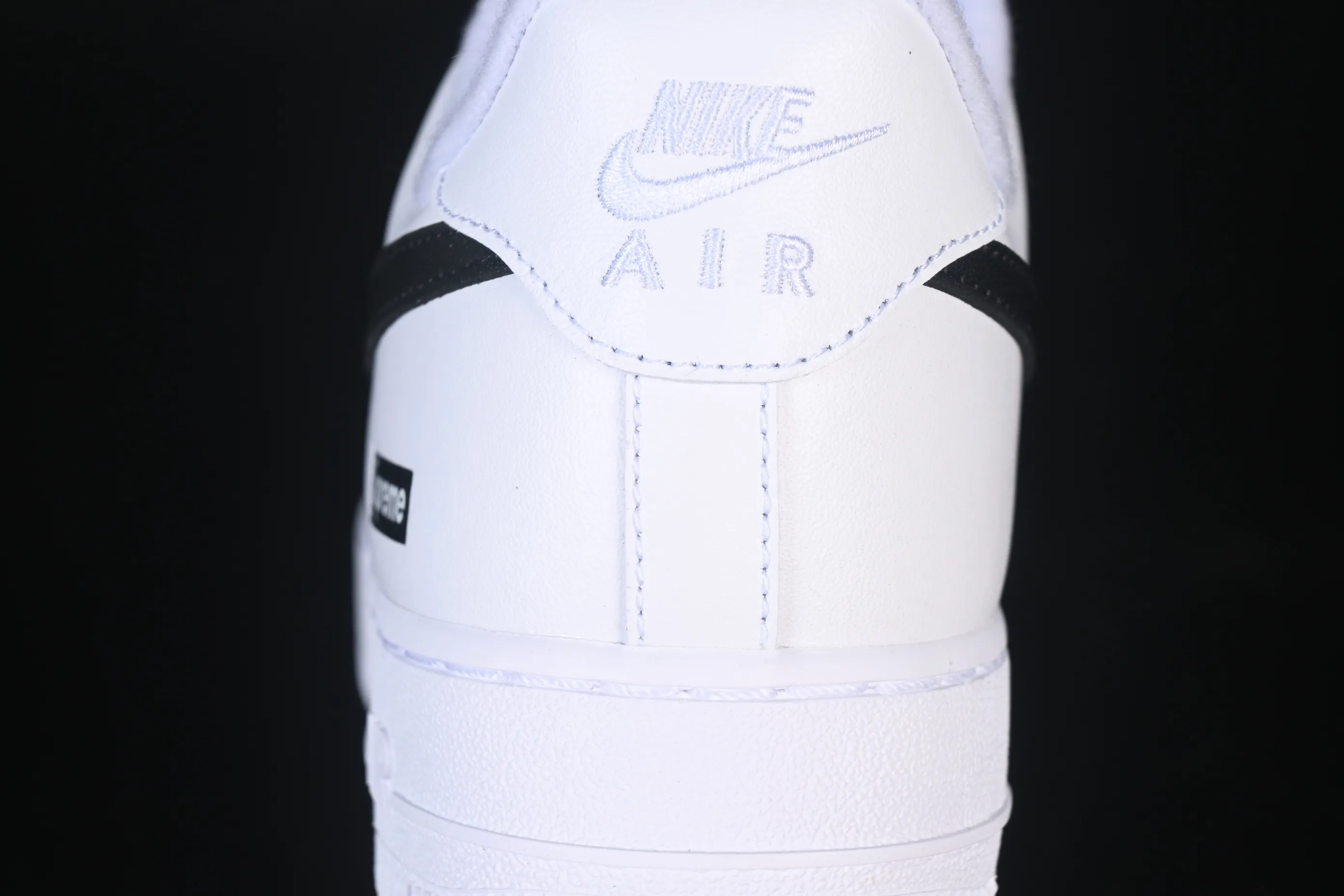 All categories Nk Air Force 1 Air Force series Nk Air Force 1 Low Air Force low-top Supreme x Nike Air Force 1'07 Low joint model Air Force 1 low-top casual sneakers CU9225-102